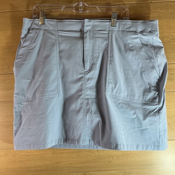 Eddie Bauer Pants - Eddie Bauer Women’s Size 16 Horizon HR Skort Light Blue Gray NWT New
